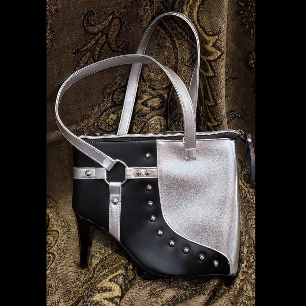 Boot handbag